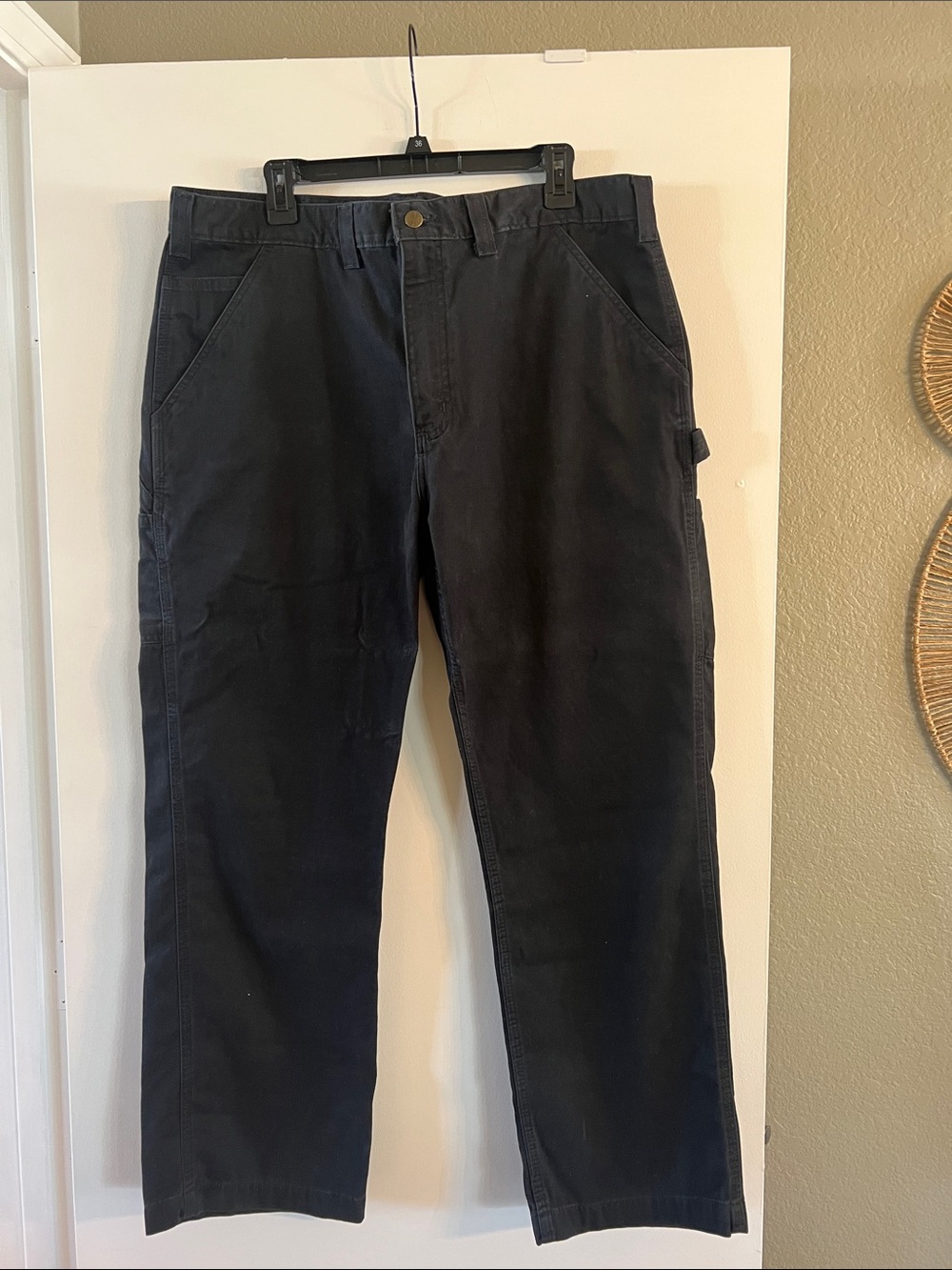 Carhartt dungaree black jeans 38x29 no tags on inside so going off measurements